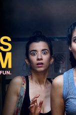 Movie poster: Ladies Room Season 1