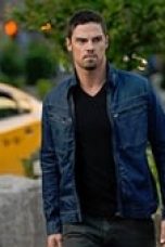 Movie poster: Beauty and the Beast Season 2 Episode 5