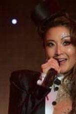 Movie poster: Emily in Paris Season 2 Episode 1