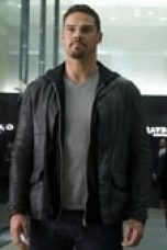 Movie poster: Beauty and the Beast Season 4 Episode 7